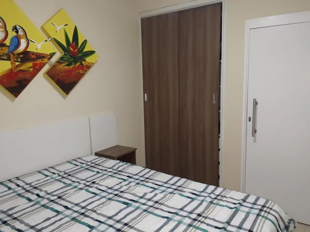 Otimo Apto. 180 Metros Da Praia Balneario Camboriu Apartment
